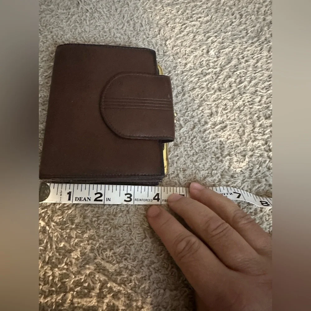 Vintage Buxton Brown Leather  Wallet full grain cowhide exterior - Picture 13 of 14